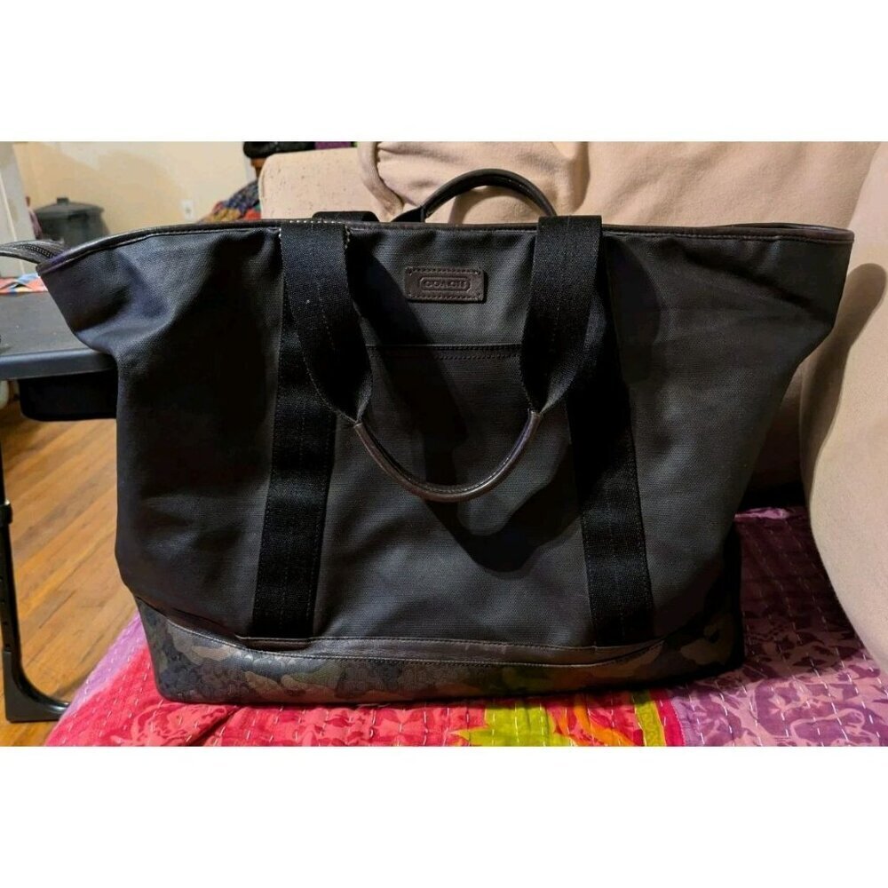 COACH Camouflage Camo Weekend Signature Tote Bag Canvas BLK F70832